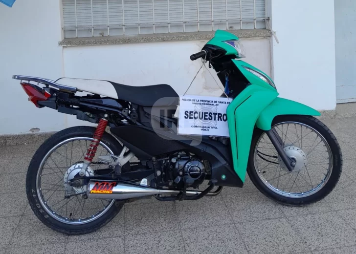 Recuperaron en Monje una moto robada e imputaron a un joven que la conducía