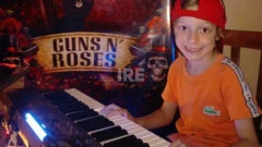 Talento regional: Con solo 7 años, Enki da sus primeros pasos en la música de la mano de su papá