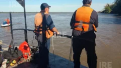 Hallaron un cuerpo en el río Paraná y buscan establecer si es uno de los pescadores desaparecidos